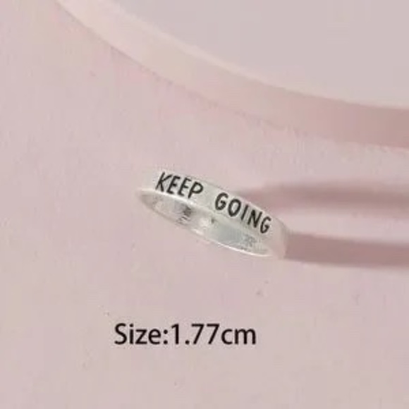 Jewelry - Silver Keep Going Ring
